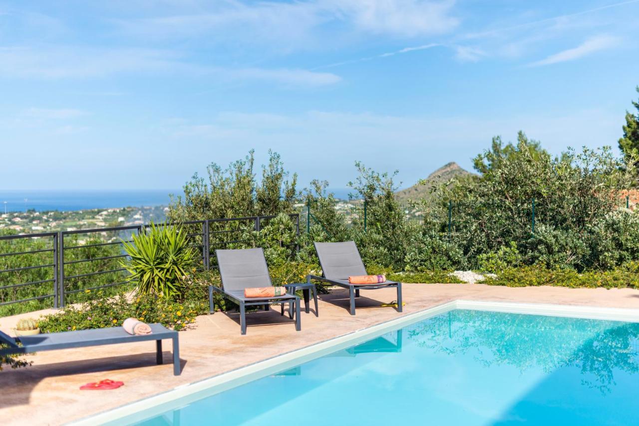 Villa Luxury Con Piscina Privata Vista Mare - กัสเตลลัมมาเร เดล โกลโฟ ภายนอก รูปภาพ